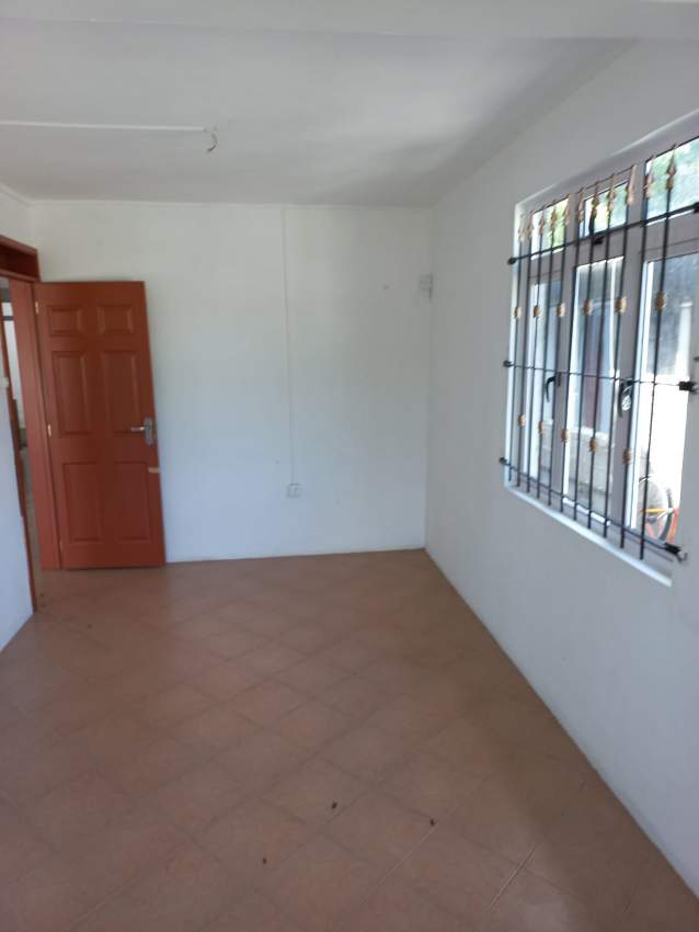 Maison - 6 - House  on Aster Vender