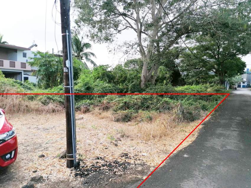 Trou aux biches Residential land - 1 - Land  on Aster Vender