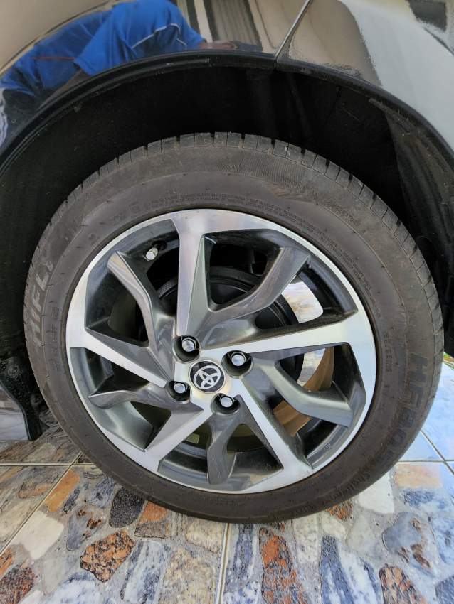 Car Toyota Vitz,Edition SPORTS - 8 - Sport Cars  on Aster Vender