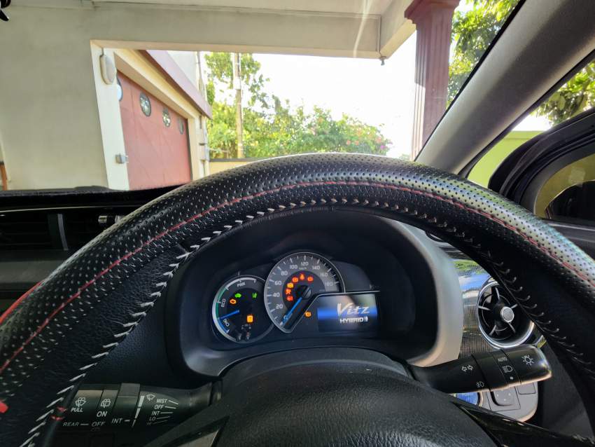 Car Toyota Vitz,Edition SPORTS - 4 - Sport Cars  on Aster Vender