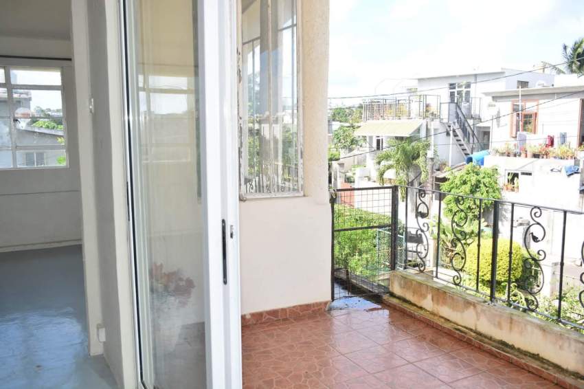 Double Story House  - 6 - House  on Aster Vender