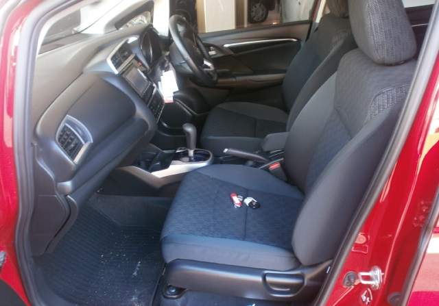 Honda Fit  - 5 - Family Cars  on Aster Vender