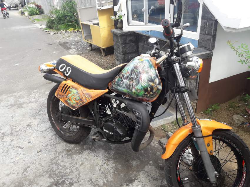 TS125 - 0 - Mopeds  on Aster Vender