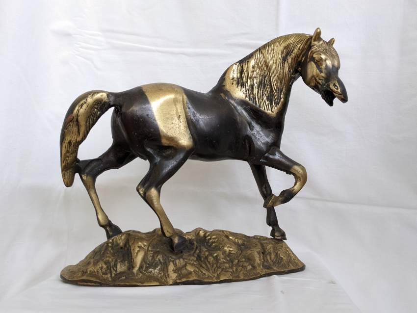 Cheval en laiton - Brass horse - Antiquities at AsterVender