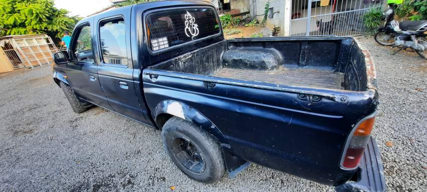 .. - 1 - Pickup trucks (4x4 & 4x2)  on Aster Vender