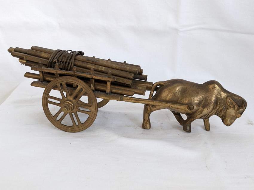 Buffle tirant une charrette - Ox pulling a cart - 0 - Old stuff  on Aster Vender