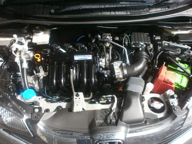 Honda fit Hybrid  - 3 - Family Cars  on Aster Vender