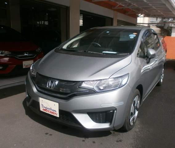 Honda fit Hybrid  - 0 - Family Cars  on Aster Vender