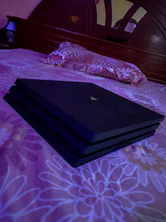 PS4 PRO 1 TB - 0 - PlayStation 4 (PS4)  on Aster Vender