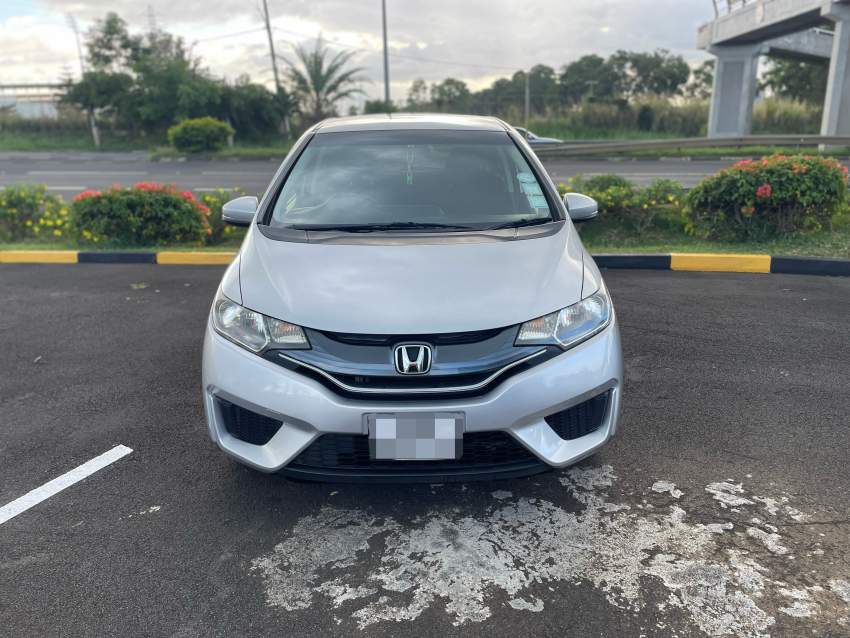 Honda Fit  - 1 - Family Cars  on Aster Vender