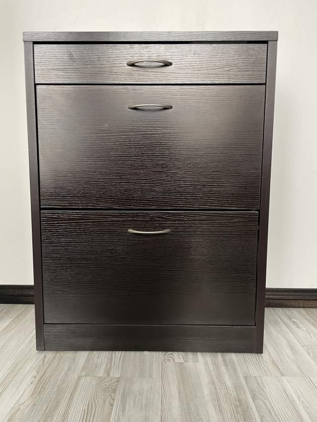 Shoe cabinet on Aster Vender