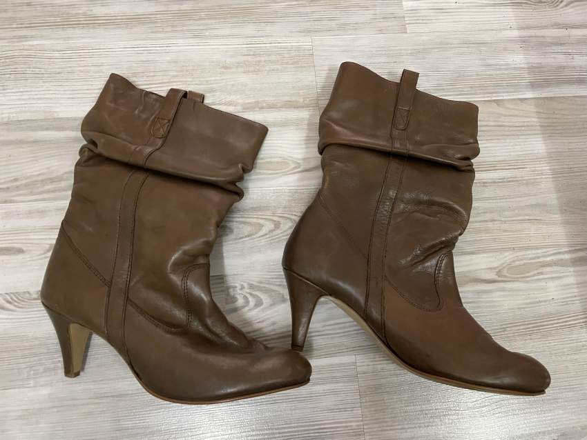 Brown boots - 0 - Boots  on Aster Vender
