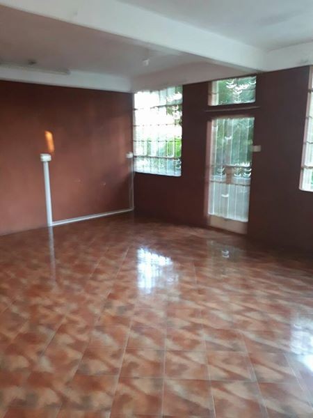 House for sale  cassis (near caudan) - 2 - House  on Aster Vender