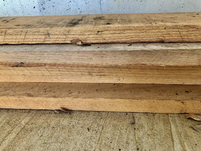 Oak wood planks for sale Aster Vender Others