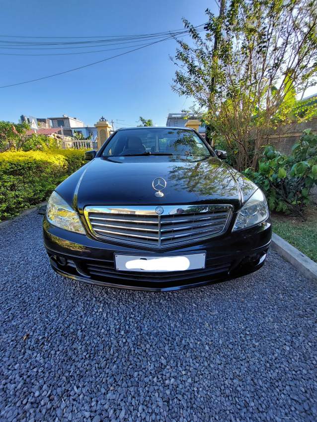 Mercedes Benz C180 Kompressor  - 0 - Luxury Cars  on Aster Vender