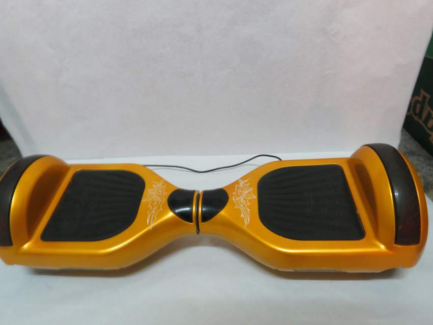 Golden hoverboard - 2 - Skateboard & Hoverboard  on Aster Vender