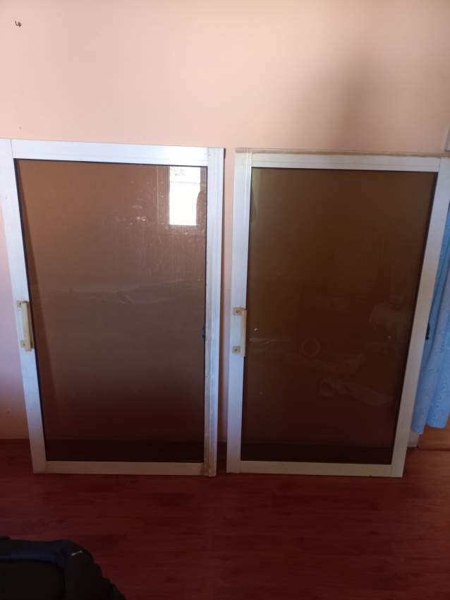 fenêtre alu  - 0 - Other building materials  on Aster Vender