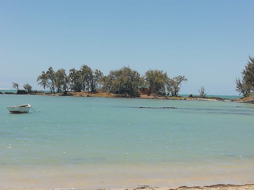 1 A 24 p residential land in Melville, 20 p can be sold @ 1.5M - 4 - Land  on Aster Vender