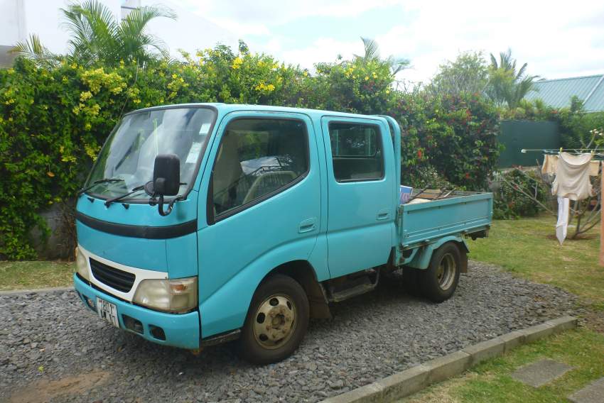 fourgon toyota dyna double cabine - 0 - Small trucks (Camionette)  on Aster Vender