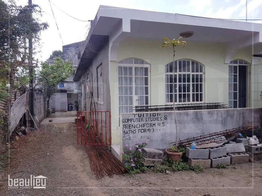 **Unfurnished House for sale in Goodlands ** - 2 - House  on Aster Vender