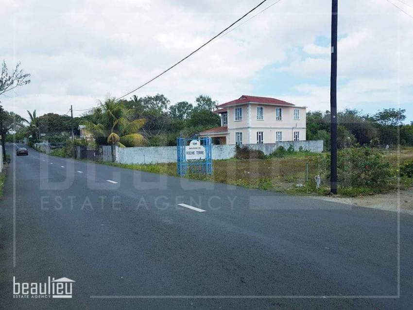 ** 15 Perches Commercial land, Roche Terre, Grand Gaube ** - 1 - Land  on Aster Vender
