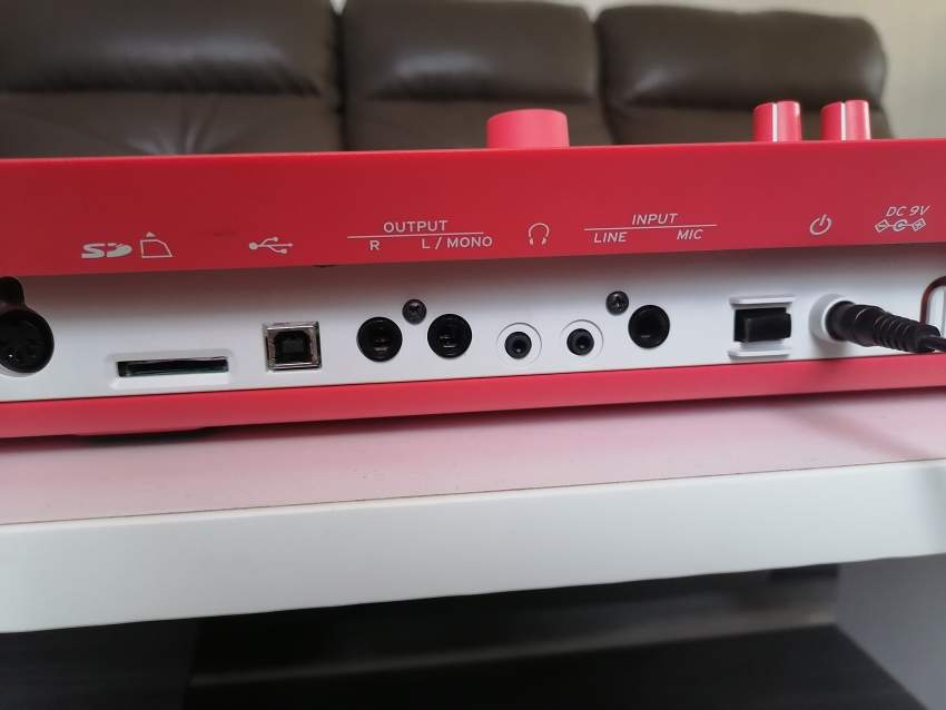 KORG KROSS 2 WORKSTATION (61 KEYS) - RED - 3 - Synthesizer  on Aster Vender