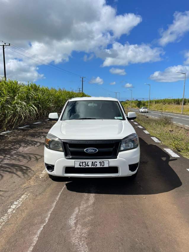 Ford Ranger 2010  - 1 - Pickup trucks (4x4 & 4x2)  on Aster Vender