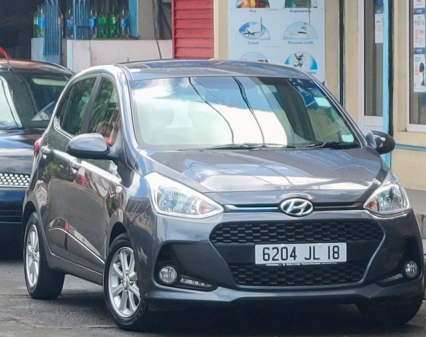 Hyundai Grand i10 - 0 - Compact cars  on Aster Vender