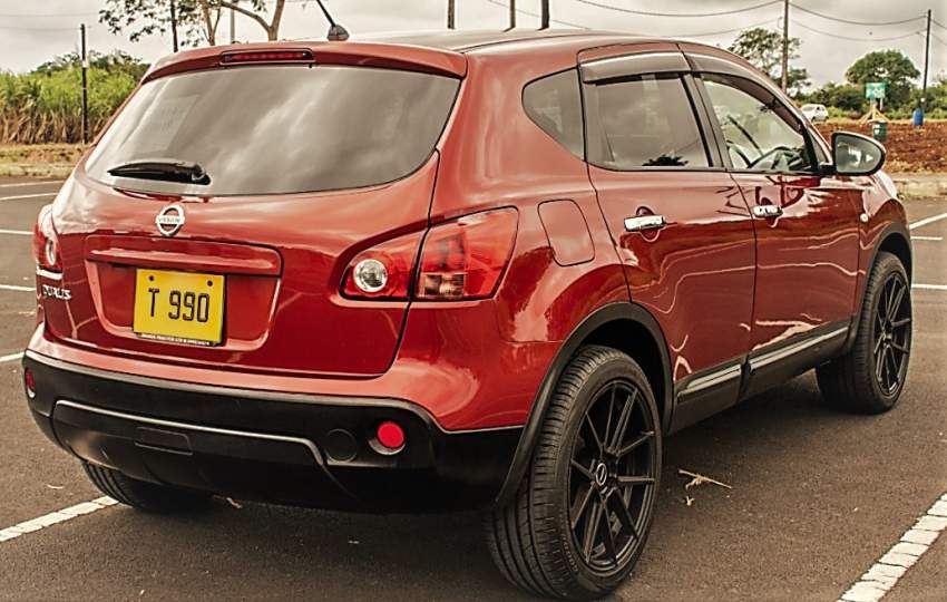 Nissan Dualis - 3 - SUV Cars  on Aster Vender