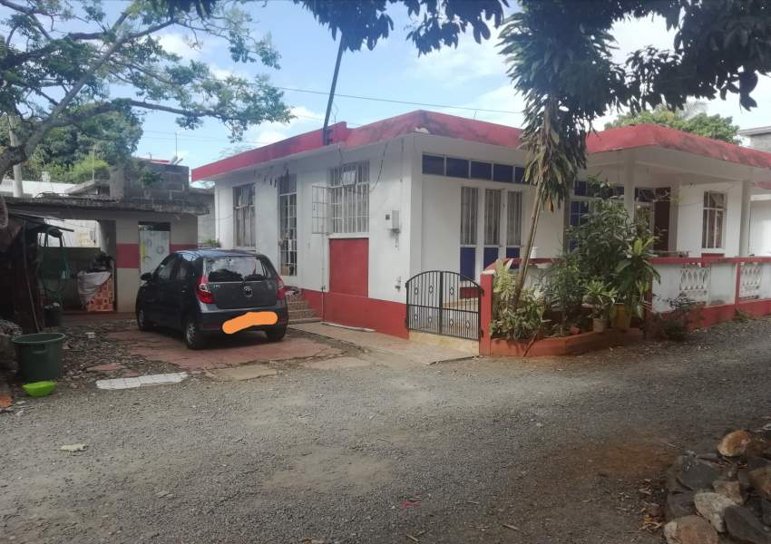 House for sale in Cinema Casse, 7eme Mille, Triolet.  - 4 - House  on Aster Vender