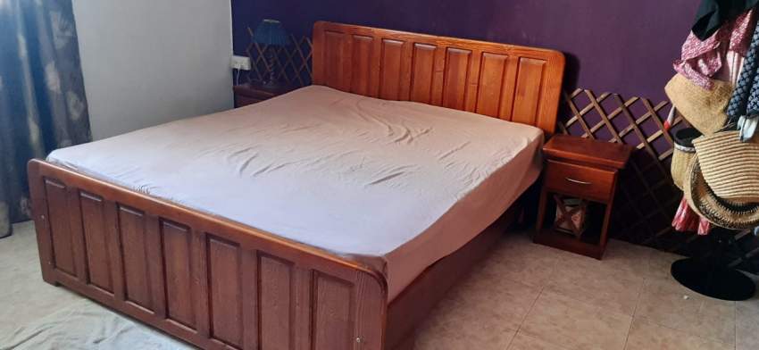 Lit complet  - 1 - Bedroom Furnitures  on Aster Vender