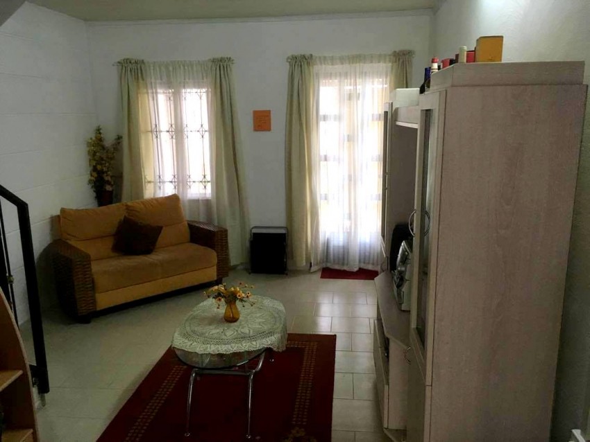 Duplex | Maison à Vendre - 5 - House  on Aster Vender