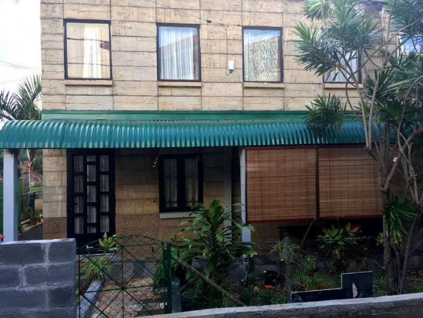 Duplex | Maison à Vendre - 8 - House  on Aster Vender