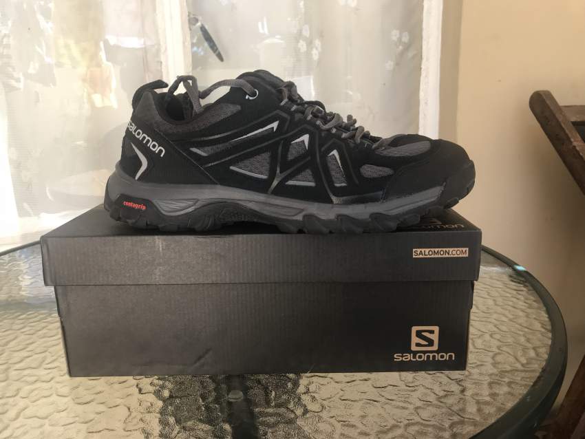 Salomon Shoes - 0 - Sports shoes  on Aster Vender
