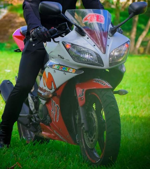 Yamaha - 0 - Sports Bike  on Aster Vender