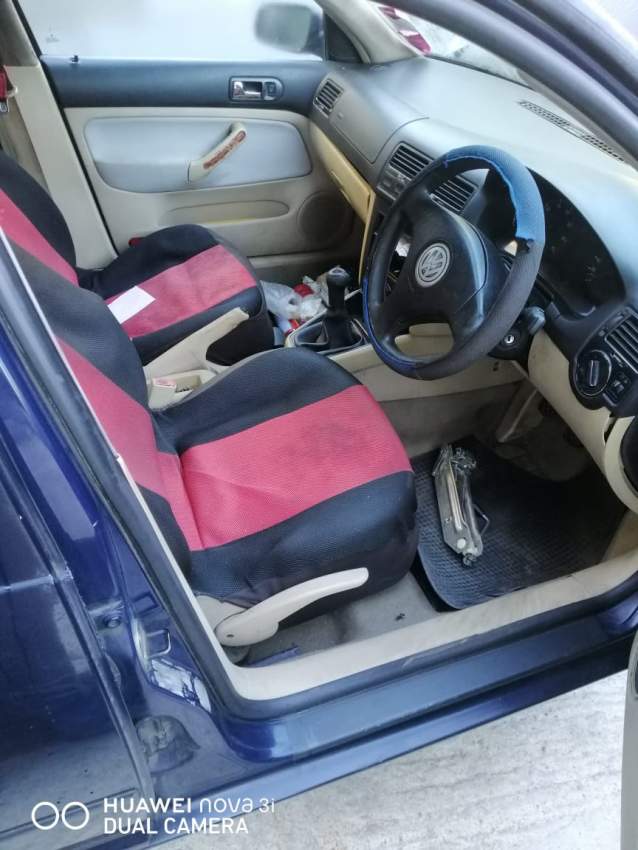 Volkswagen Bora  - 1 - Family Cars  on Aster Vender