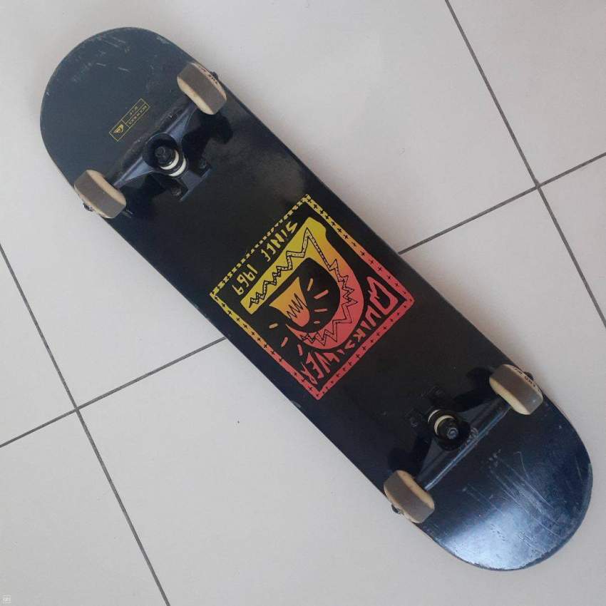 Quick Silver skateboard - Skateboard & Hoverboard at AsterVender