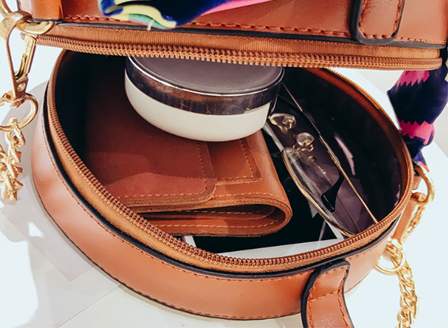 Handbag braided in straw with foulard  - 7 - Bags  on Aster Vender