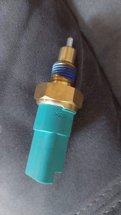 Nissan ak12 start and reverse sensor - 4 - Spare Parts  on Aster Vender