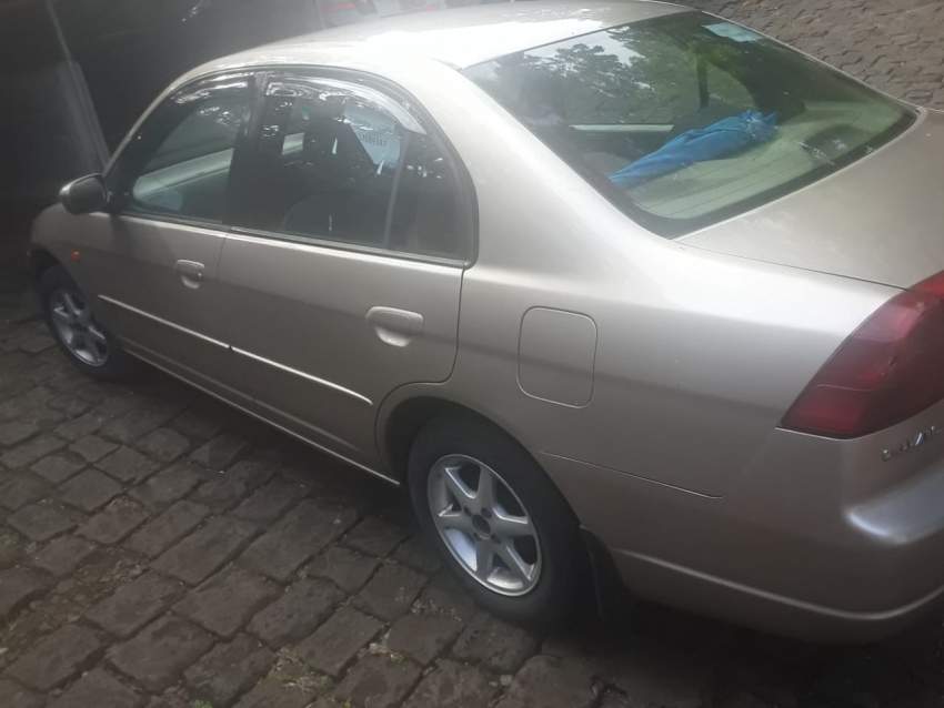 A Vendre - 2 - Family Cars  on Aster Vender