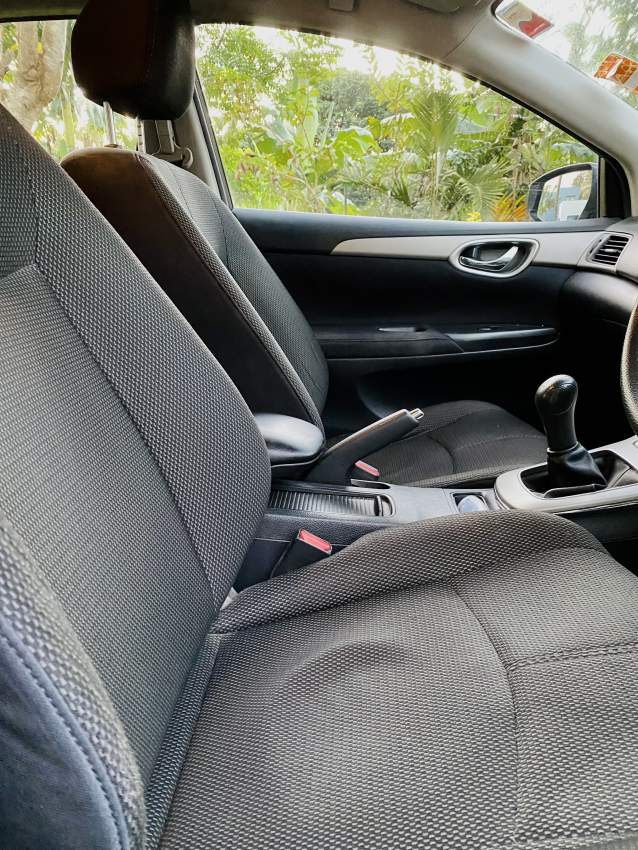 Nissan Sentra 2013 - 6 - Family Cars  on Aster Vender