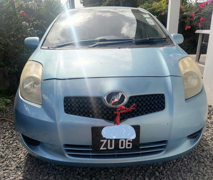 Toyota Vitz 06 - 6 - Compact cars  on Aster Vender