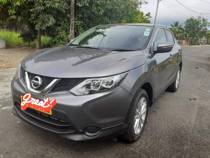 Nissan Qashqai For Sale - SUV Cars on Aster Vender