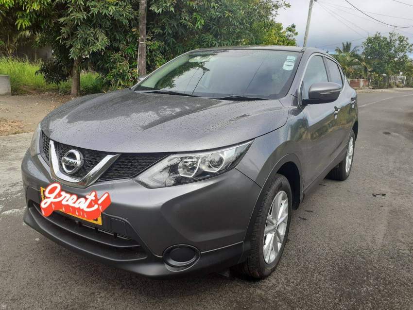 Nissan Qashqai For Sale - 3 - SUV Cars  on Aster Vender