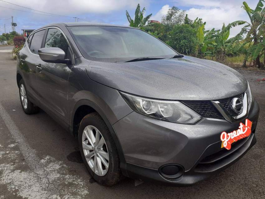 Nissan Qashqai For Sale - 1 - SUV Cars  on Aster Vender