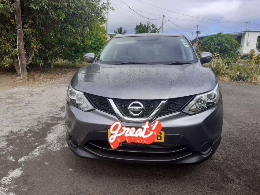 Nissan Qashqai For Sale - 2 - SUV Cars  on Aster Vender