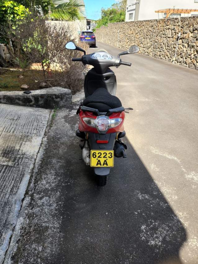 50CC Derbi Scooter - 2 - Scooters (upto 50cc)  on Aster Vender