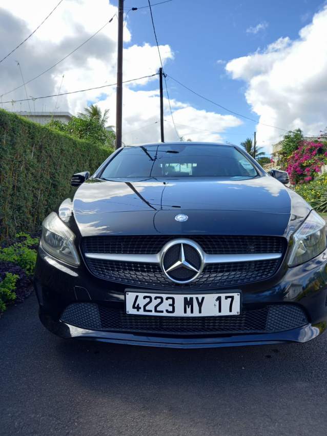 For Sale Mercedes-Benz - 4 - Luxury Cars  on Aster Vender