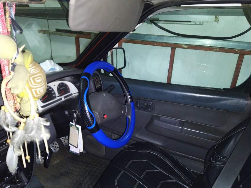 Nissan Hardbody D22 - 2 - Pickup trucks (4x4 & 4x2)  on Aster Vender