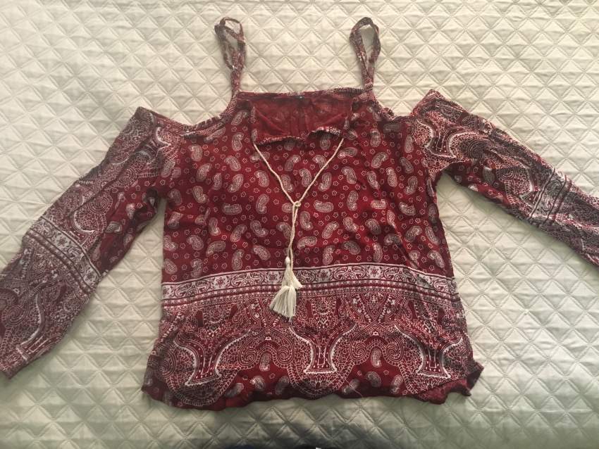 Off shoulder top on Aster Vender